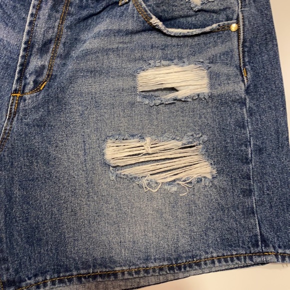 Denim Shorts - Picture 5 of 6